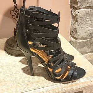 Chinese Laundry sexy black leather heels